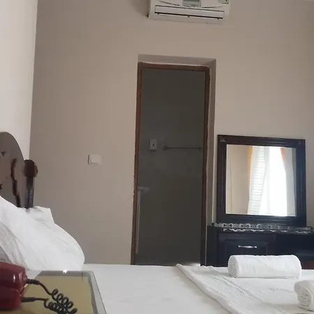 Delfin Hotell